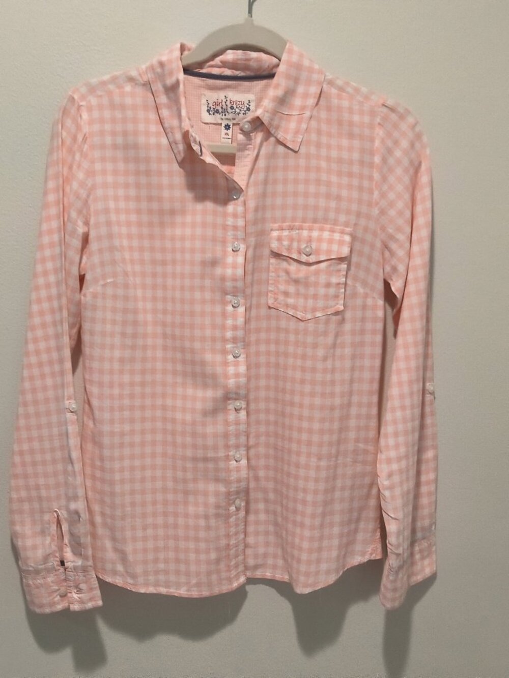 Girl Krazy  pink and white gingham long-sleeve button-down shirt size M